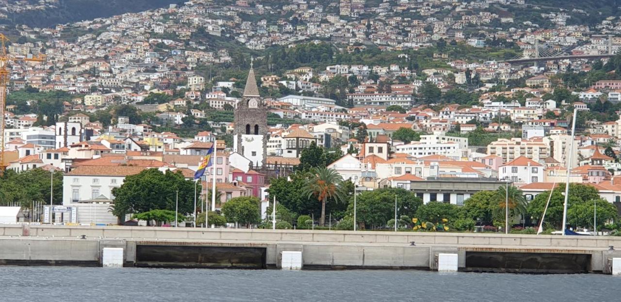 Edificio Charles 101 Apartment Funchal  Ngoại thất bức ảnh